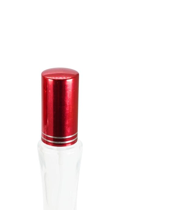 Pwd18415.red cap on